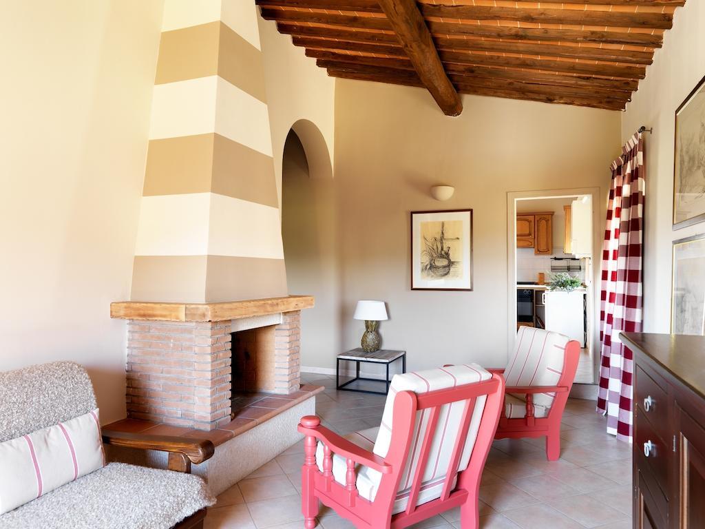 Casole dʼElsa Agriturismo Piettorri חדר תמונה
